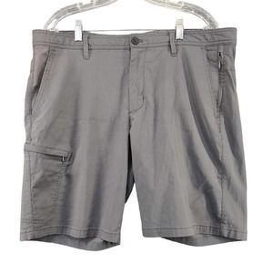 English Laundry Mens Chino Shorts Gray Size 38W Zipped Pockets Rayon Blend